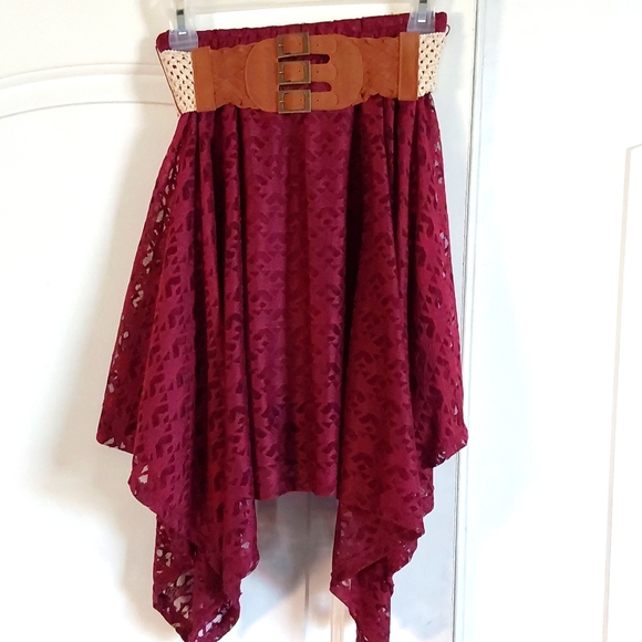 Above the knee skirt - Picture 1 of 1